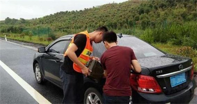 浮梁永福道路救援